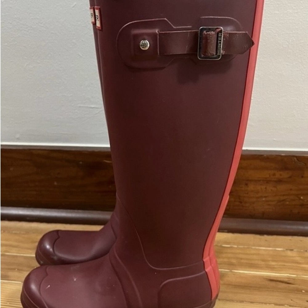 Hunter Tall Rust Brown Waterproof Rain Boots - Picture 4 of 6